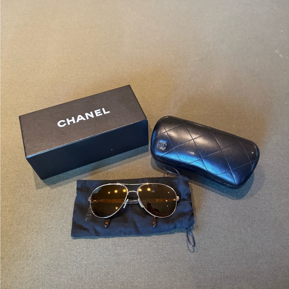 CHANEL Brown and Gold Sunglasses